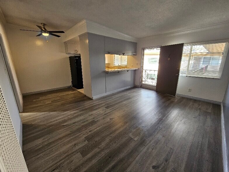 Building Photo - 5316 Lorna St