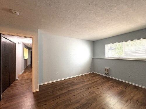 Building Photo - 14896 E 2nd Ave