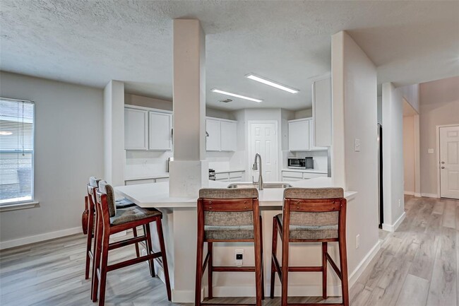 Building Photo - 191 N Vesper Bend Cir
