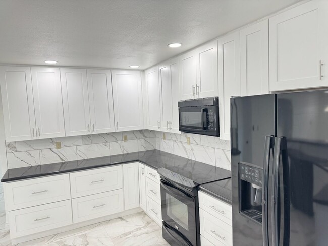 Building Photo - Dobson Ranch 4 bedroom rental
