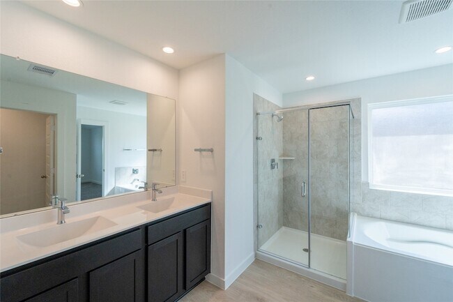 Building Photo - 3827 Pierce Pl Ln