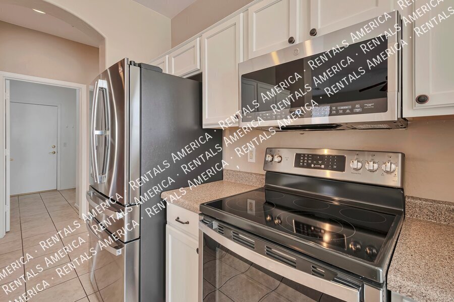 Building Photo - 27 W Mill Reef Dr