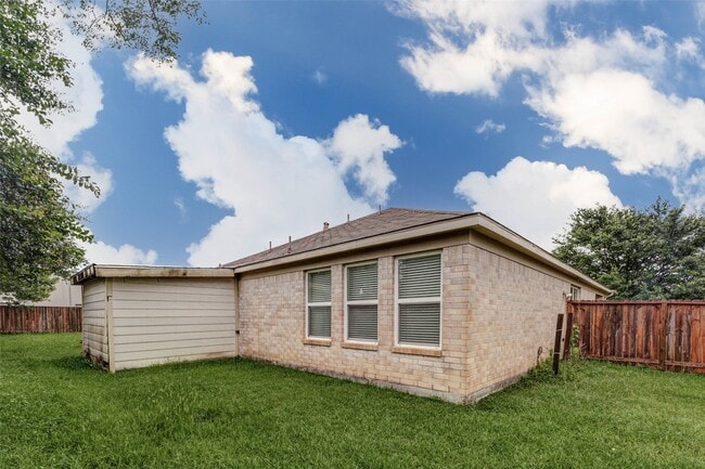 Building Photo - 10627 Ince Ln