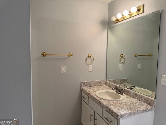 Building Photo - 4209 Zephyrhills Dr
