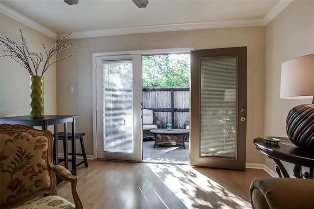 Building Photo - 5320 Columbia Ave