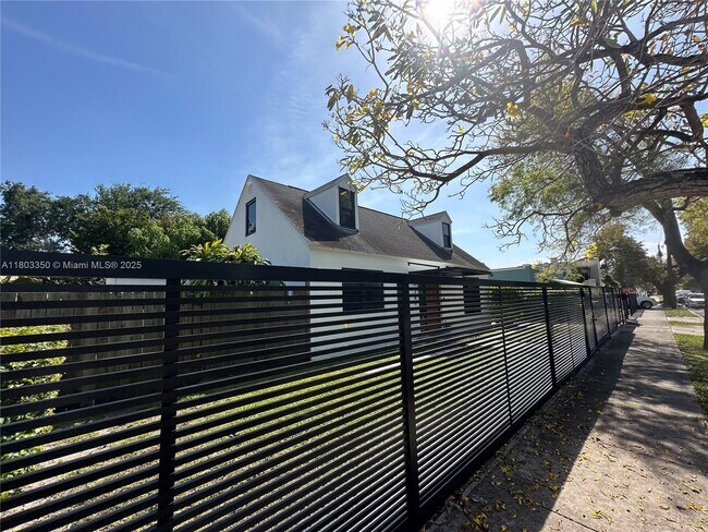 Building Photo - 742 NW 50th St