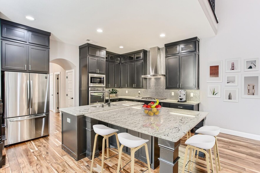 Building Photo - Elegant M Streets - Vickery Place home nea...