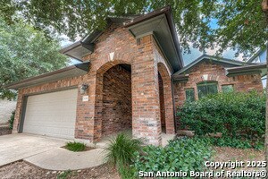 Primary Photo - 126 Split Rail Dr