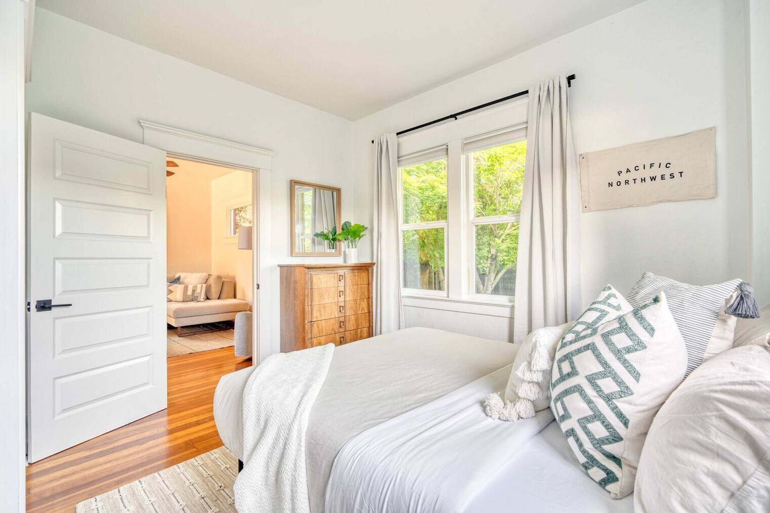 Building Photo - 4500 NE Garfield Ave.