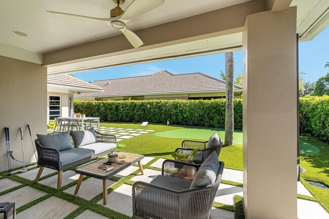 Building Photo - 154 Coventry Pl