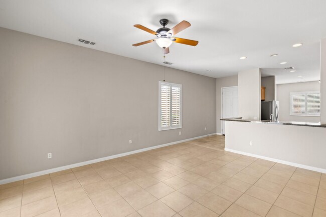 Building Photo - 81370 Avenida Altamira