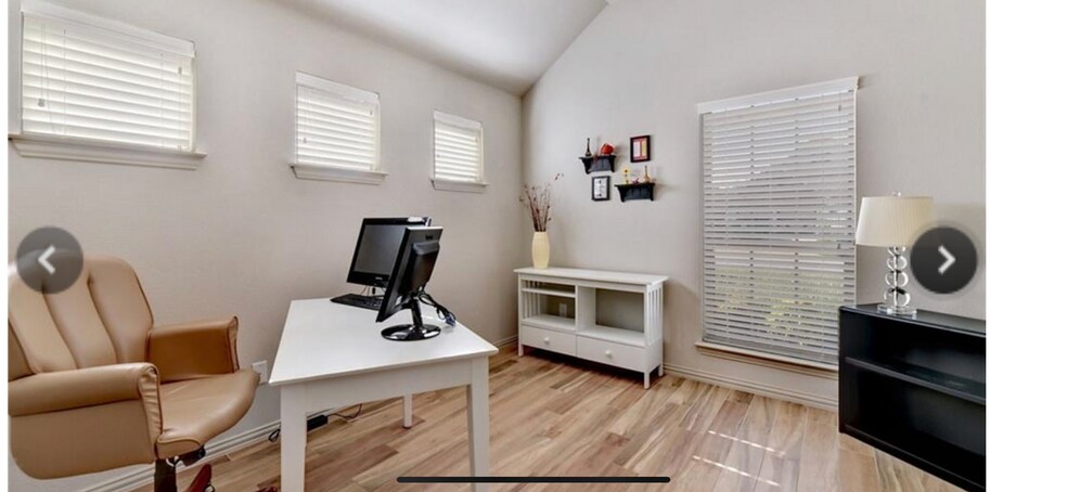 Building Photo - 269 Crooked Creek