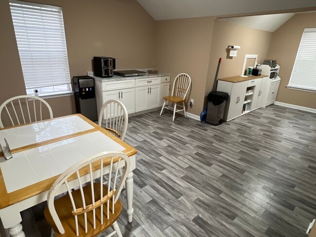 Building Photo - 4667 Derby Loop