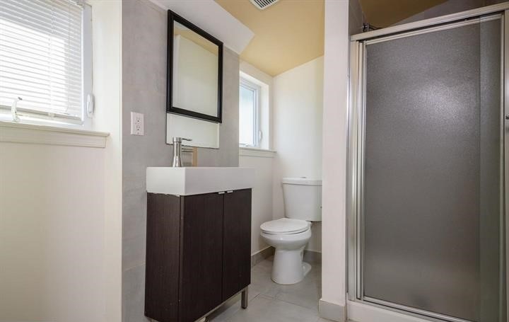 Building Photo - 3830 Baring St