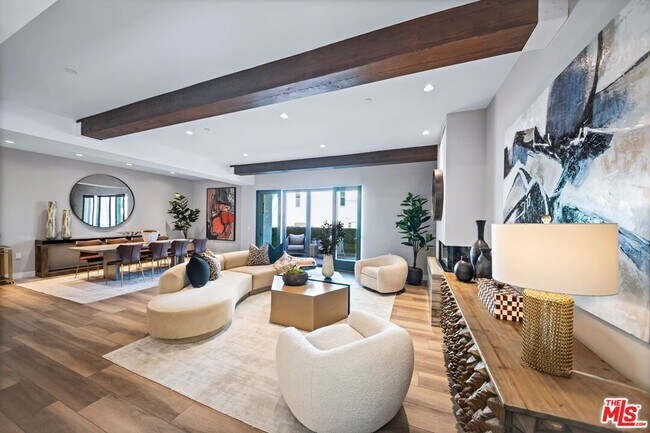 Primary Photo - 160 N La Peer Dr