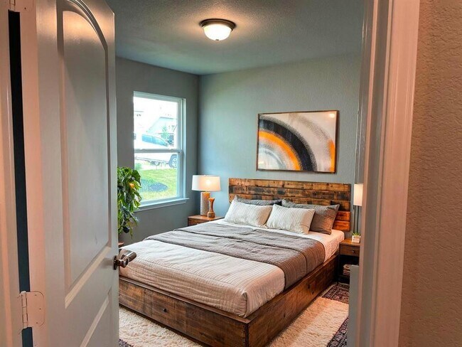 Building Photo - 7722 Merry Oaks Cv