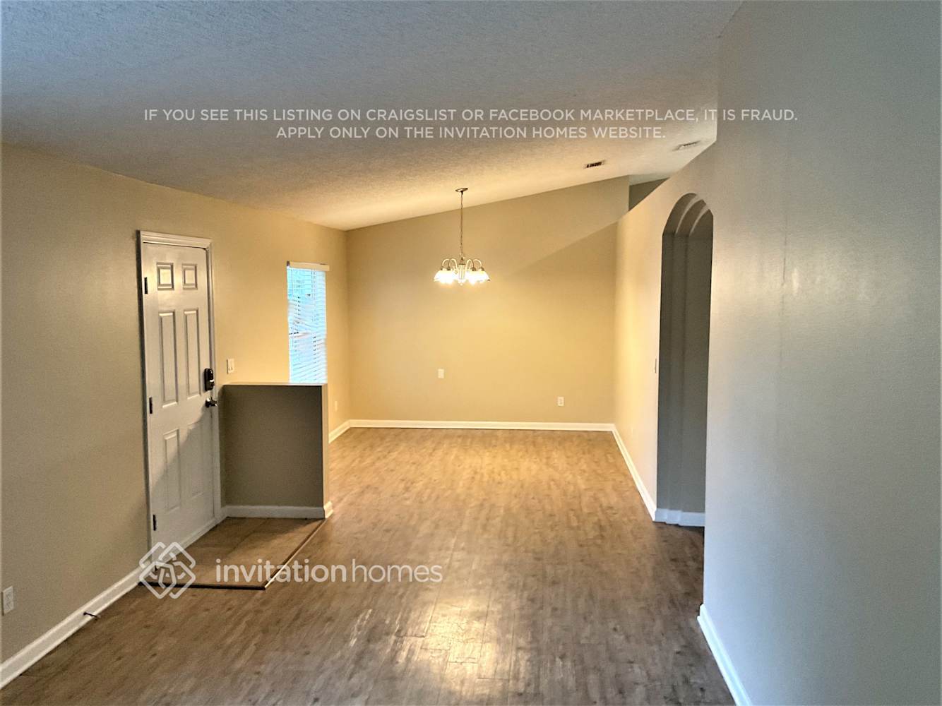 Building Photo - 1480 Waldrun St SE