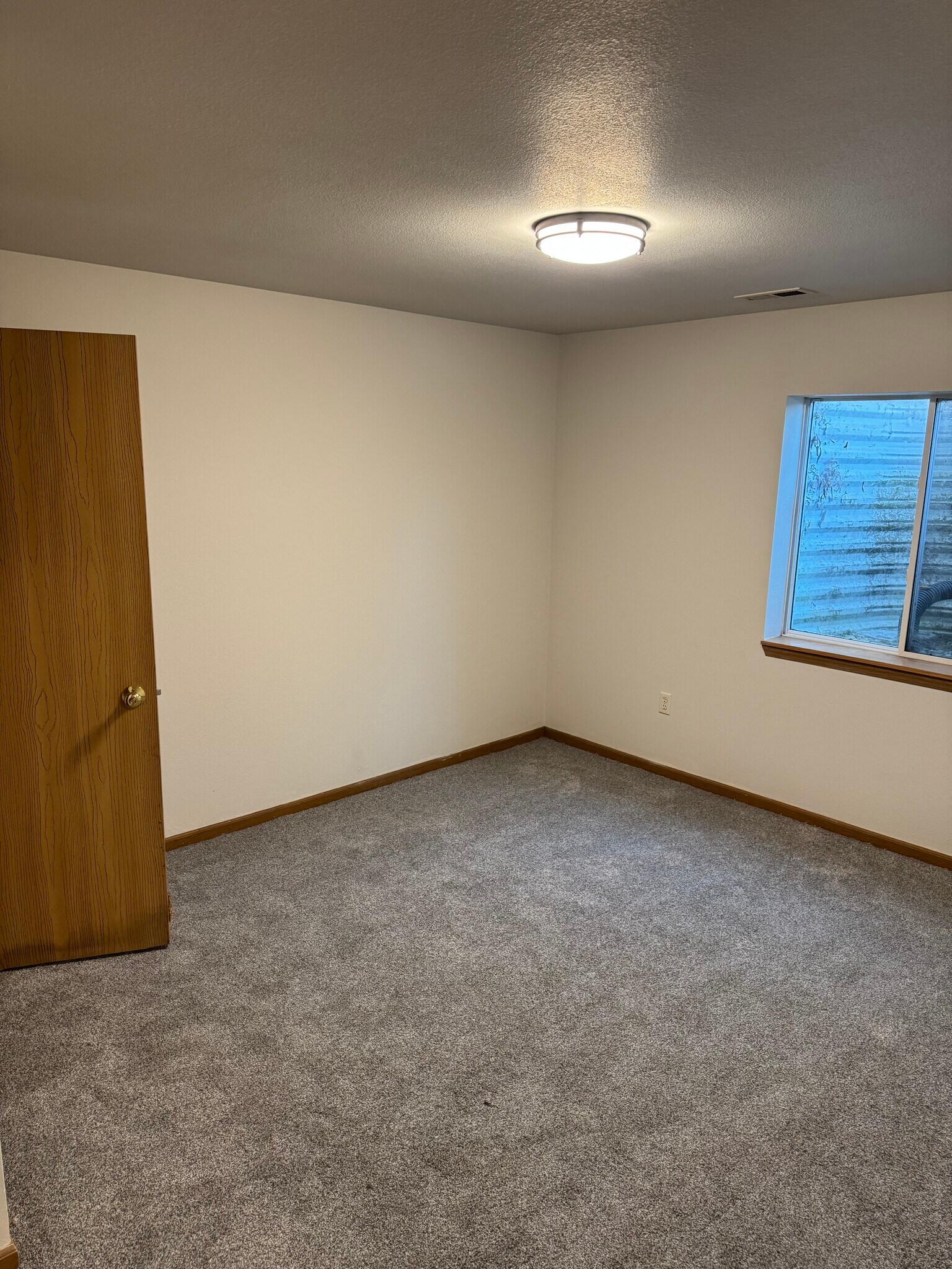 Building Photo - 614 Randolph St