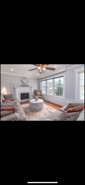 Building Photo - 927 S Charlotte St