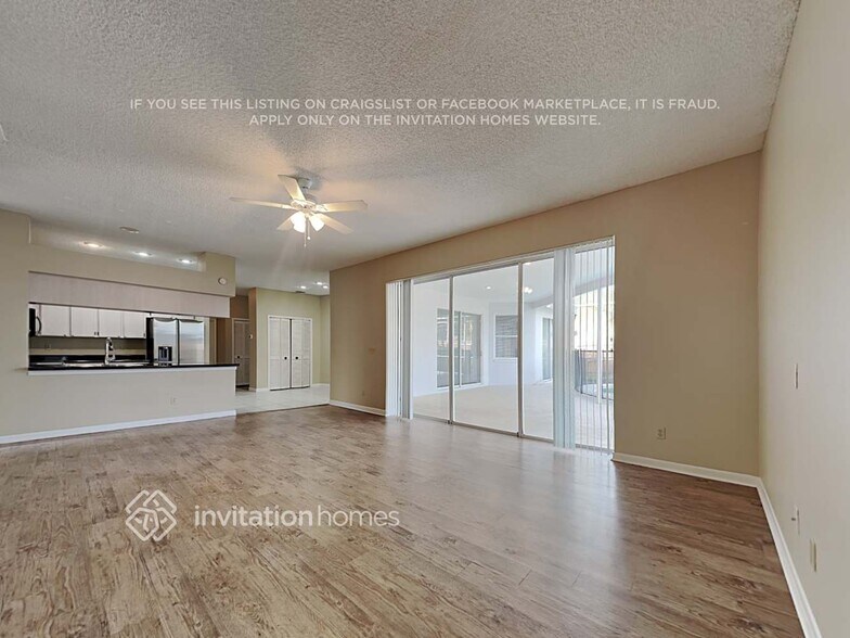 Building Photo - 9421 Larkbunting Dr