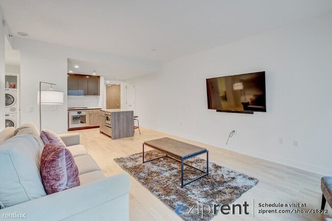 Building Photo - 1 br, 1 bath Condo - 338 Main St, San Fran...