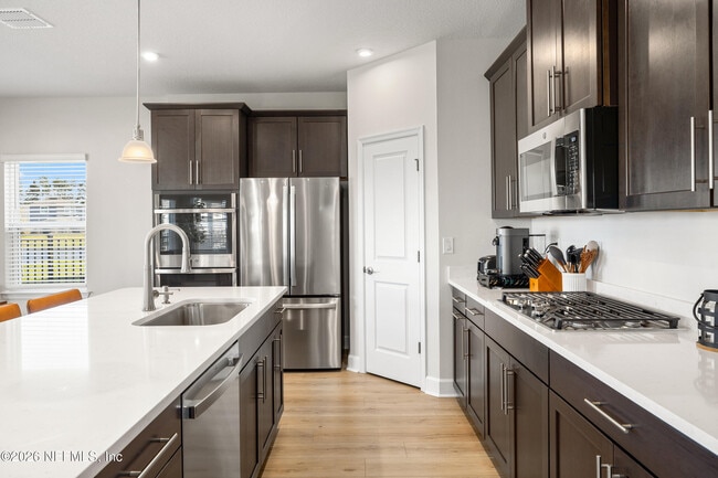 Building Photo - 181 Buffalo Ct