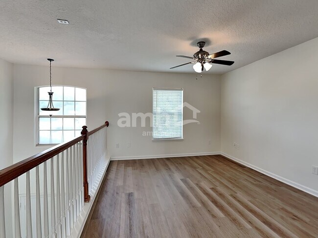 Building Photo - 14070 Eagle Feathers Dr