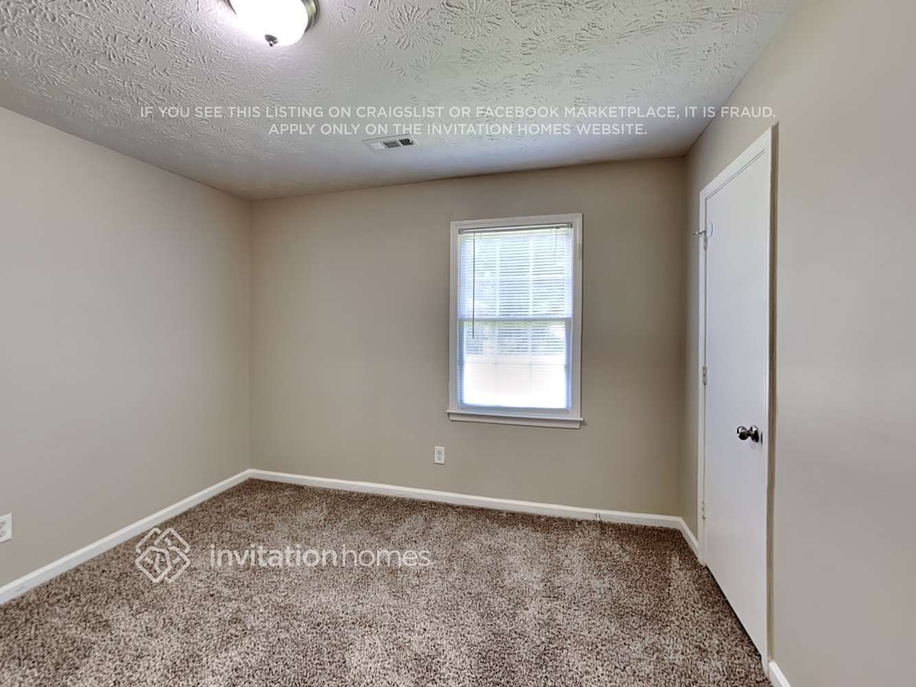 Building Photo - 105 Mountain View Cir