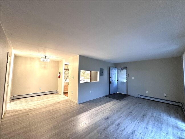 Building Photo - 268 Concord Ln