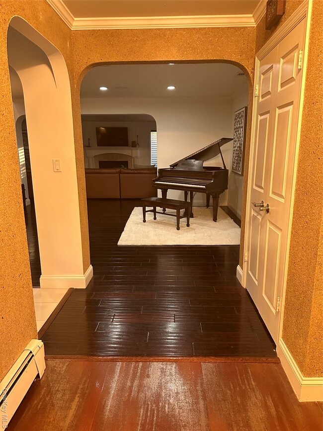 Building Photo - 29 Wilton Rd