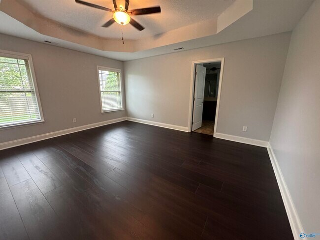 Building Photo - 212 Grantham Cir