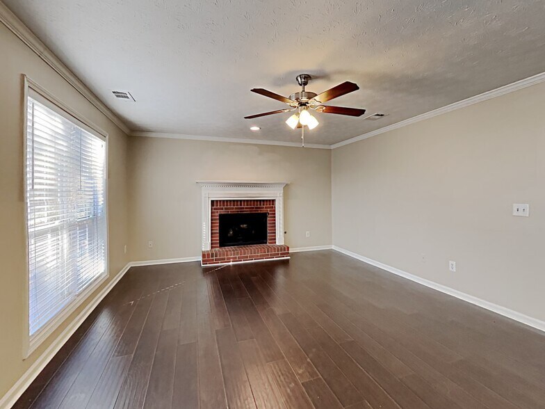 Building Photo - 1785 Summit Edge Cir