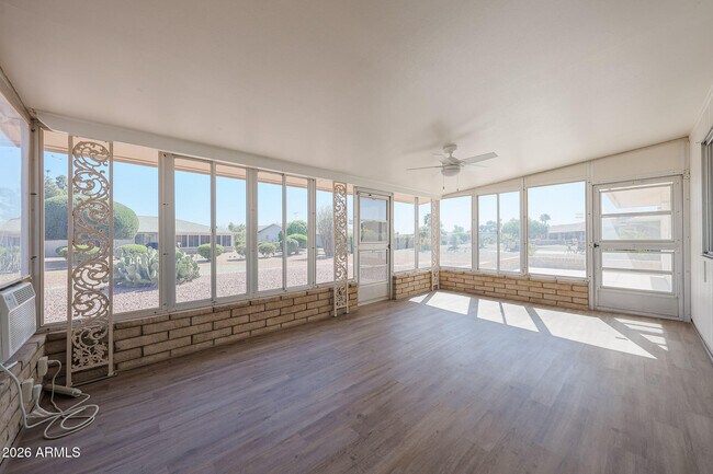 Building Photo - 10507 W Brookside Dr