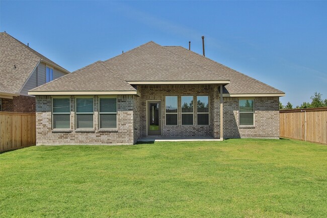 Building Photo - 15230 Kickapoo Cavern Dr