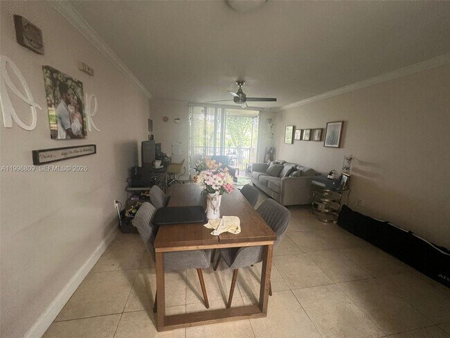 Building Photo - 8363 Lake Dr