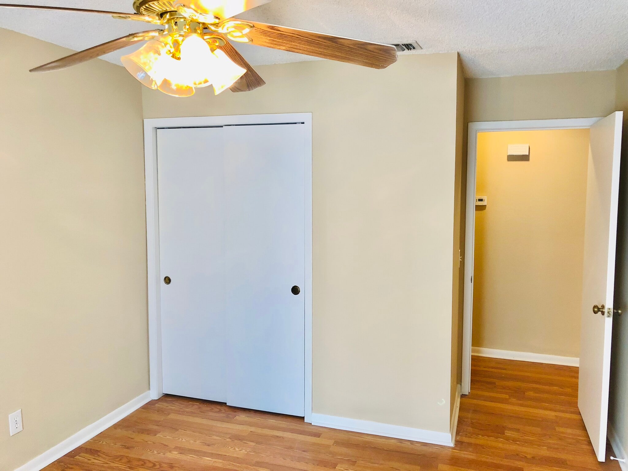 Building Photo - 2255 Thousand Oaks