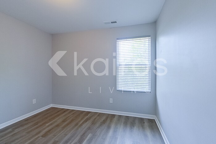 Building Photo - 314 Wendover Drive