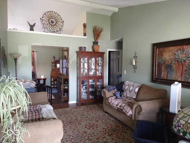 Building Photo - 5406 Pommel Ct