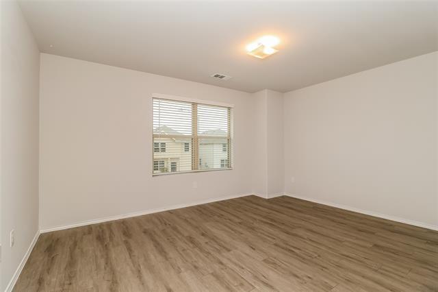 Building Photo - 5508 Eagle Point Dr