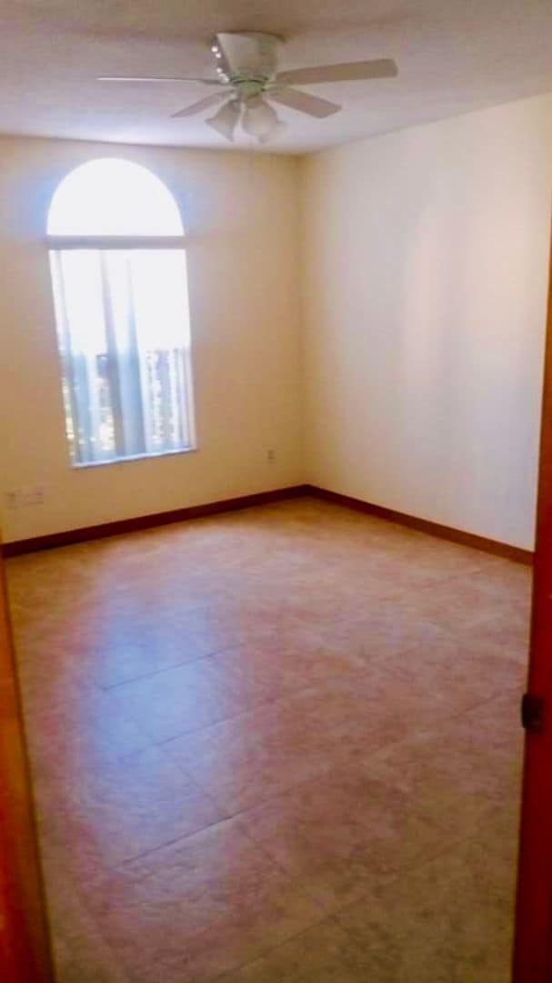 Building Photo - 2 Bed / 2 Bath Duplex Unit in Port Orange