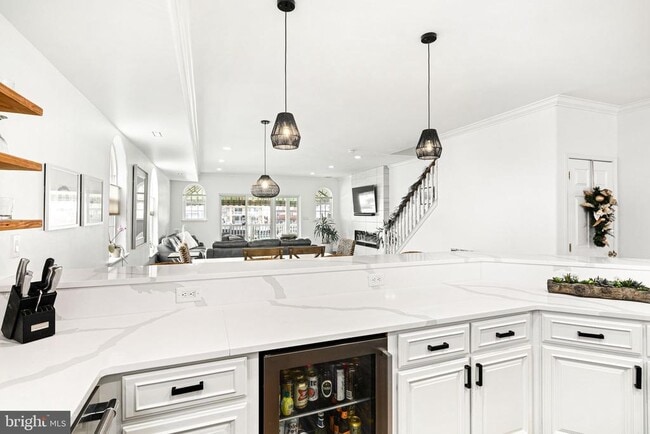 Building Photo - 536 W Montgomery Ave