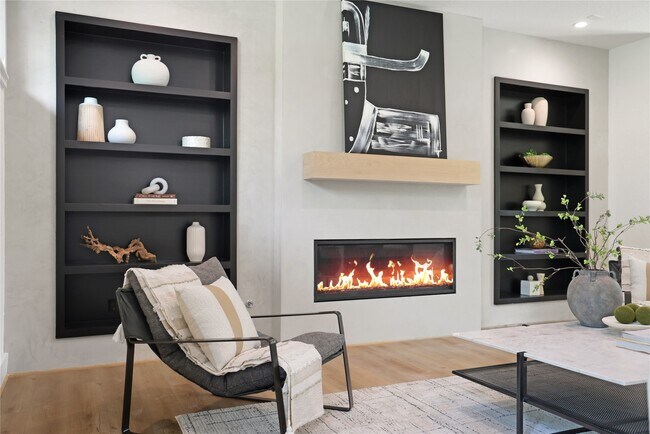 Building Photo - 5510 Harvest Oak Landing Dr
