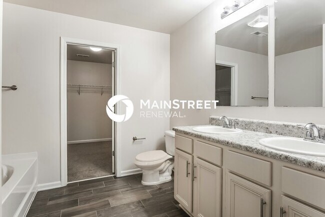 Building Photo - 4 Bedroom Pet-Friendly Home in CHELSEA, AL with Main Street Renewal