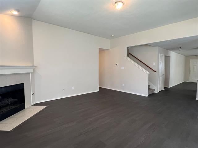 Building Photo - 5712 Calloway Dr