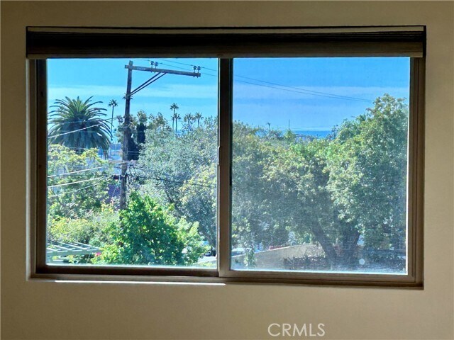 Building Photo - 33932 El Encanto Ave
