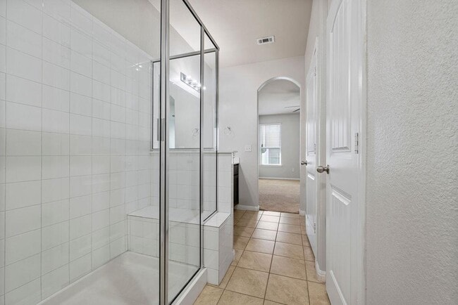 Building Photo - 711 Katmai Cir