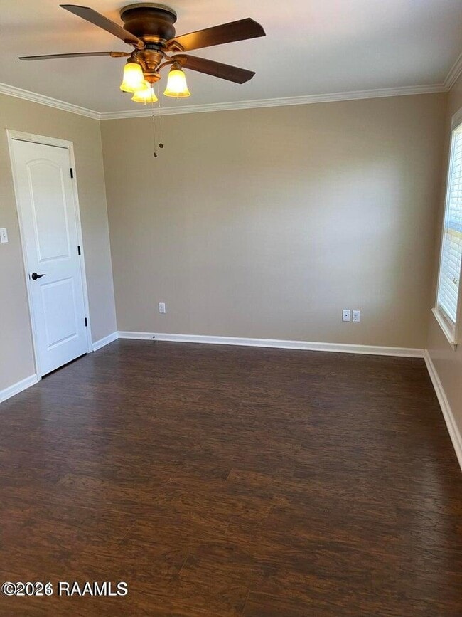 Building Photo - 205 W Monroe St