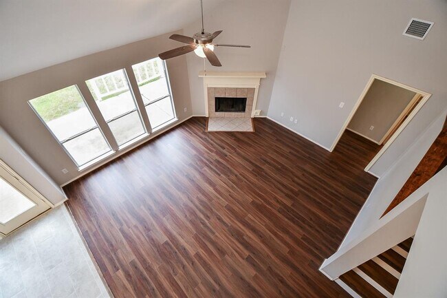 Building Photo - 4815 Mission Lake Ct