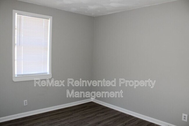 Building Photo - 1510 Koger St