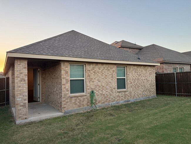 Building Photo - First time rental in Forney